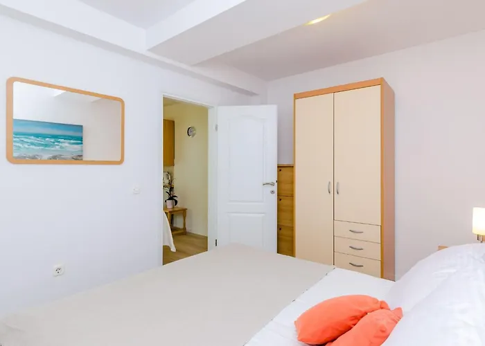 Color - One Bedroom With Terrace And Partial Sea View Blue Mlini
