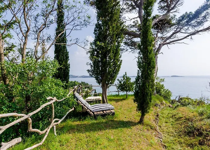 Appartement Color - One Bedroom With Terrace And Partial Sea View Blue