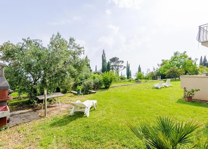 Color - One Bedroom With Terrace And Partial Sea View Blue Mlini